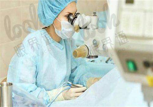 三、停诊期间憋大招：眼视光中 心变身科技馆