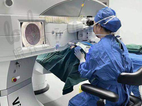 三、按度数选购：近视手术也要